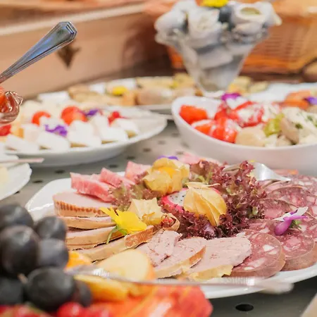 Garni Residenz Am Markt Hotel 3*
