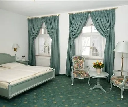 Hotel Garni Residenz Am Markt 3*