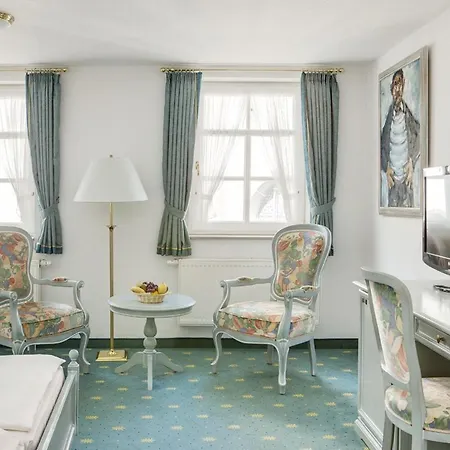 Hotel Garni Residenz Am Markt 3*